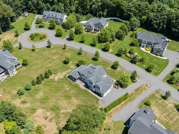 9 Anthony Drive, Sudbury MA 01776