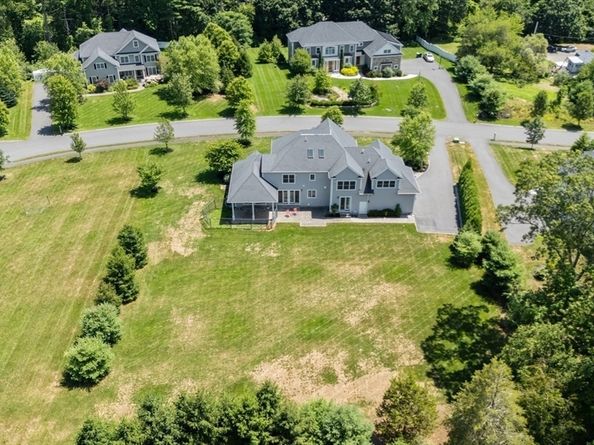 9 Anthony Drive, Sudbury MA 01776