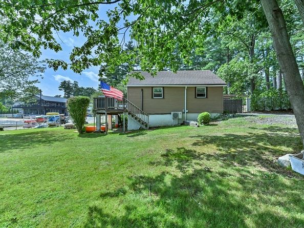 27 Lakeview Rd., Webster MA 01570