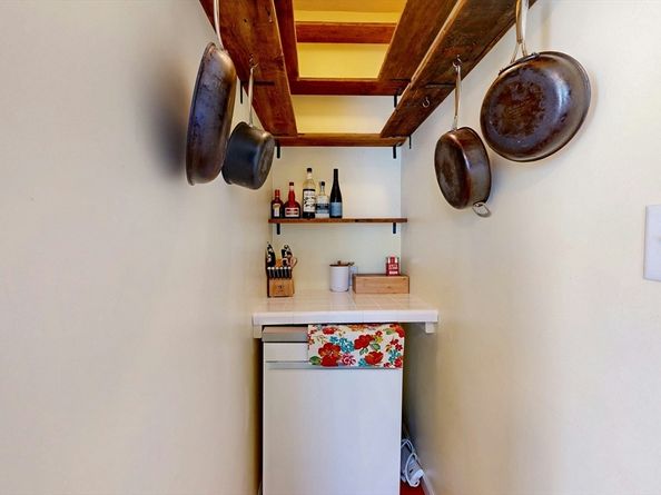 24 Winthrop Shore Dr 2, Winthrop MA 02152