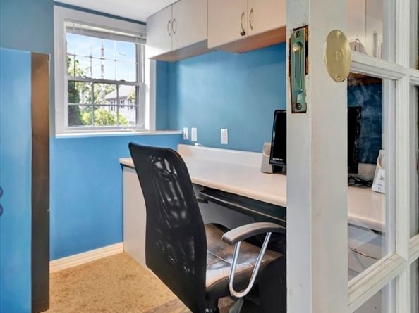 15 H St, Hull MA 02045