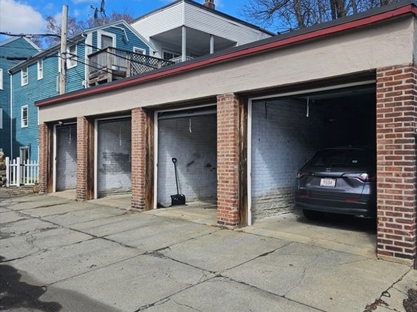 400-R K 15, Boston MA 02127