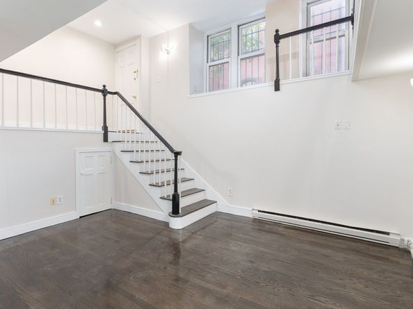 27 Anderson St 36, Boston MA 02114