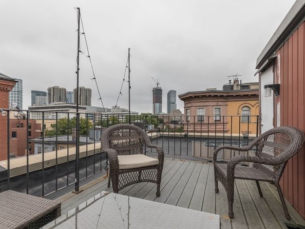 27 Anderson St 36, Boston MA 02114