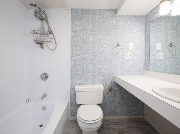 27 Anderson St 36, Boston MA 02114