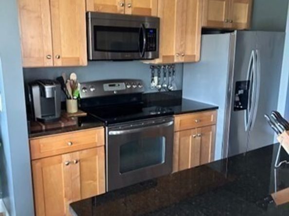 1818 Main St 316, Holden MA 01522