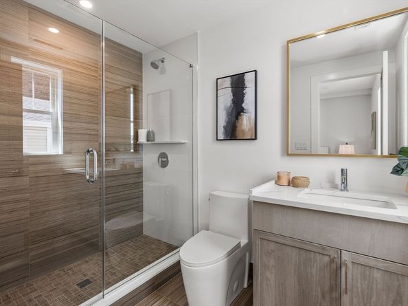 527 East 7th Street 3, Boston MA 02127