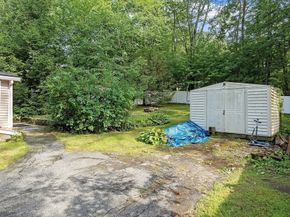 18 Candlewood St, Worcester MA 01602