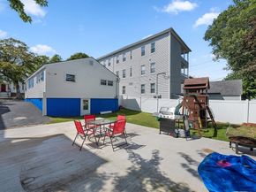 121 Pilgrim Ave, Worcester MA 01604