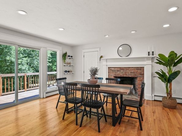 6 Barrows Road, Mendon MA 01756
