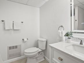 6 Barrows Road, Mendon MA 01756