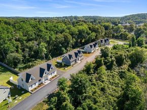 24 Primrose Lane 24, Ipswich MA 01938