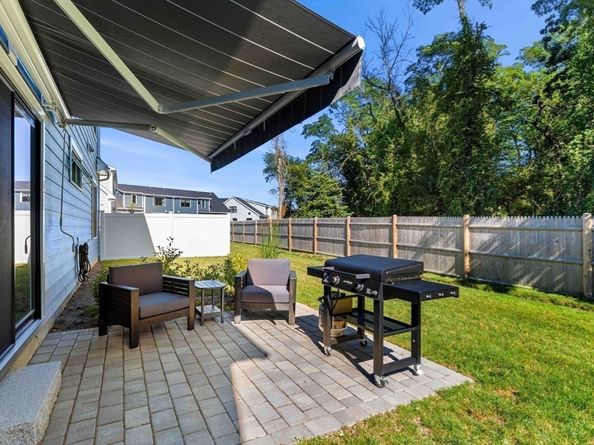 24 Primrose Lane 24, Ipswich MA 01938