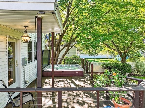 18 Church St, Westborough MA 01581