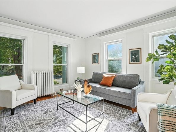 18 Church St, Westborough MA 01581