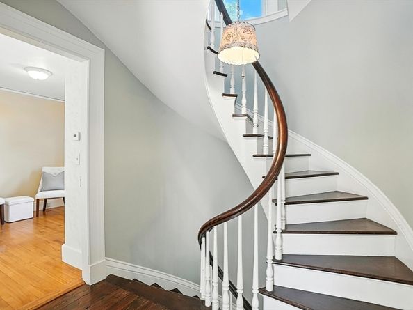 18 Church St, Westborough MA 01581