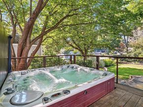 18 Church St, Westborough MA 01581