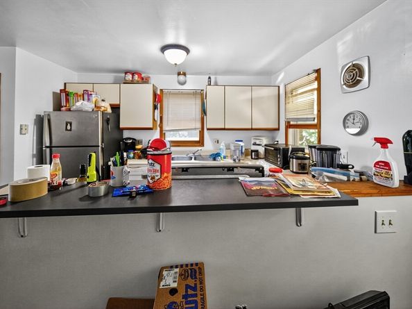 208 Plymouth St, Fitchburg MA 01420