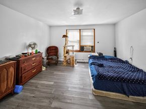 208 Plymouth St, Fitchburg MA 01420