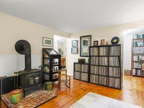11 Chestnut St, Stow MA 01775
