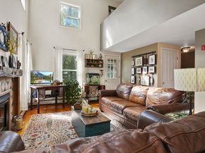 11 Chestnut St, Stow MA 01775