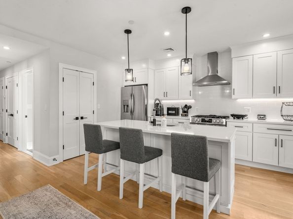 10 Cross Street Pl 3, Somerville MA 02145