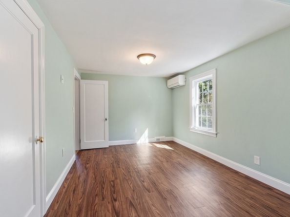 32 Doyle St, Leominster MA 01453