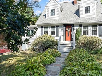 32 Doyle St