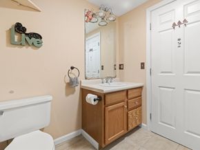 70 Maple St, West Newbury MA 01985