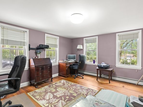 70 Maple St, West Newbury MA 01985
