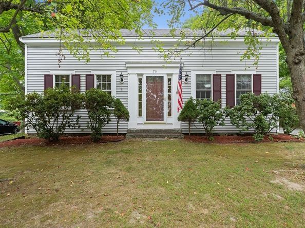 70 Maple St, West Newbury MA 01985