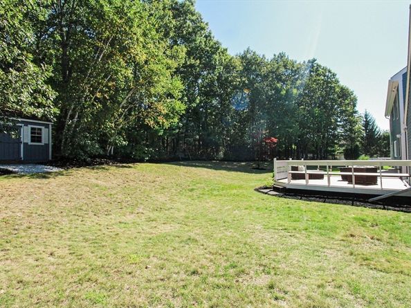 64 Britney Dr, Holden MA 01520