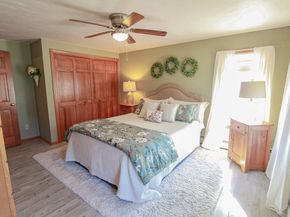 64 Britney Dr, Holden MA 01520
