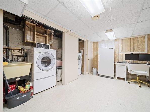 8 Butterworth Rd, Beverly MA 01915