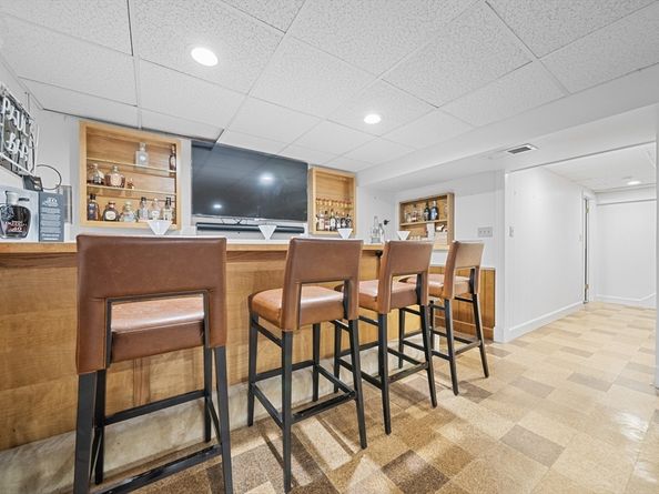 8 Butterworth Rd, Beverly MA 01915