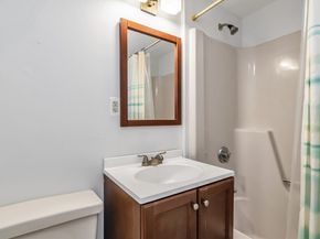 61 Front St B, Beverly MA 01915