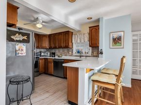 61 Front St B, Beverly MA 01915