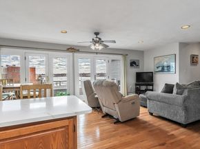 61 Front St B, Beverly MA 01915