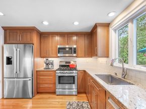 36 Cannon St, Newton MA 02461
