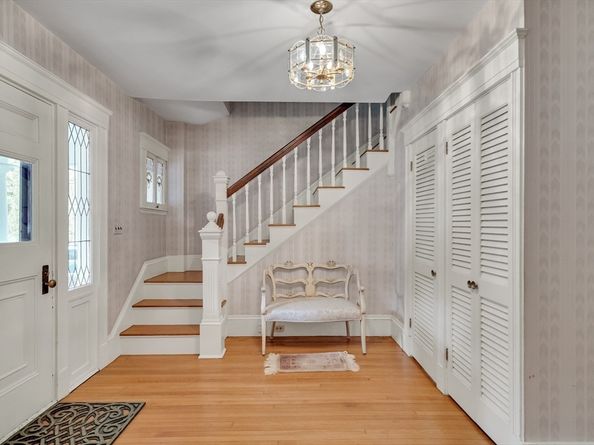 31 Maple Street, Lexington MA 02420