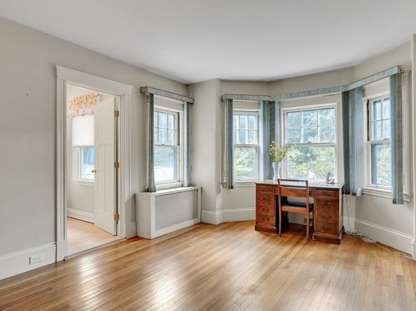 31 Maple Street, Lexington MA 02420