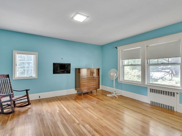 31 Maple Street, Lexington MA 02420