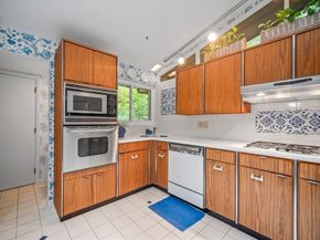 39 Indian Ridge Road, Natick MA 01760
