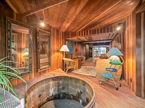 39 Indian Ridge Road, Natick MA 01760