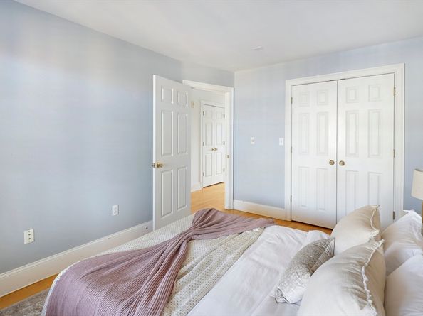 1306 Columbia Rd 5C, Boston MA 02127