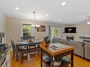141 Pinewood Drive 10B, Gardner MA 01440