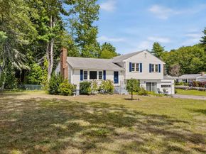 341 Pleasant St, Framingham MA 01701