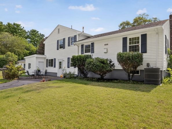 341 Pleasant St, Framingham MA 01701