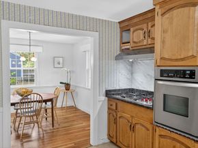 341 Pleasant St, Framingham MA 01701