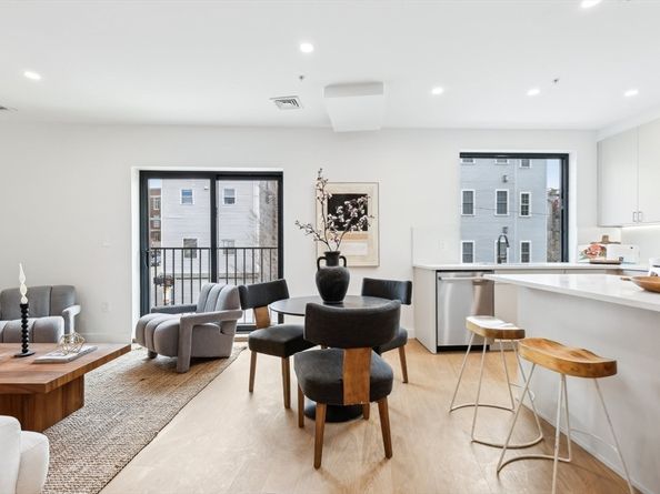 236-256 Dorchester Street 201, Boston MA 02127
